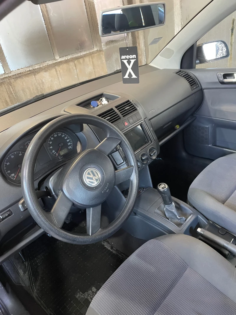 VW Polo 1.4, снимка 10 - Автомобили и джипове - 49269810