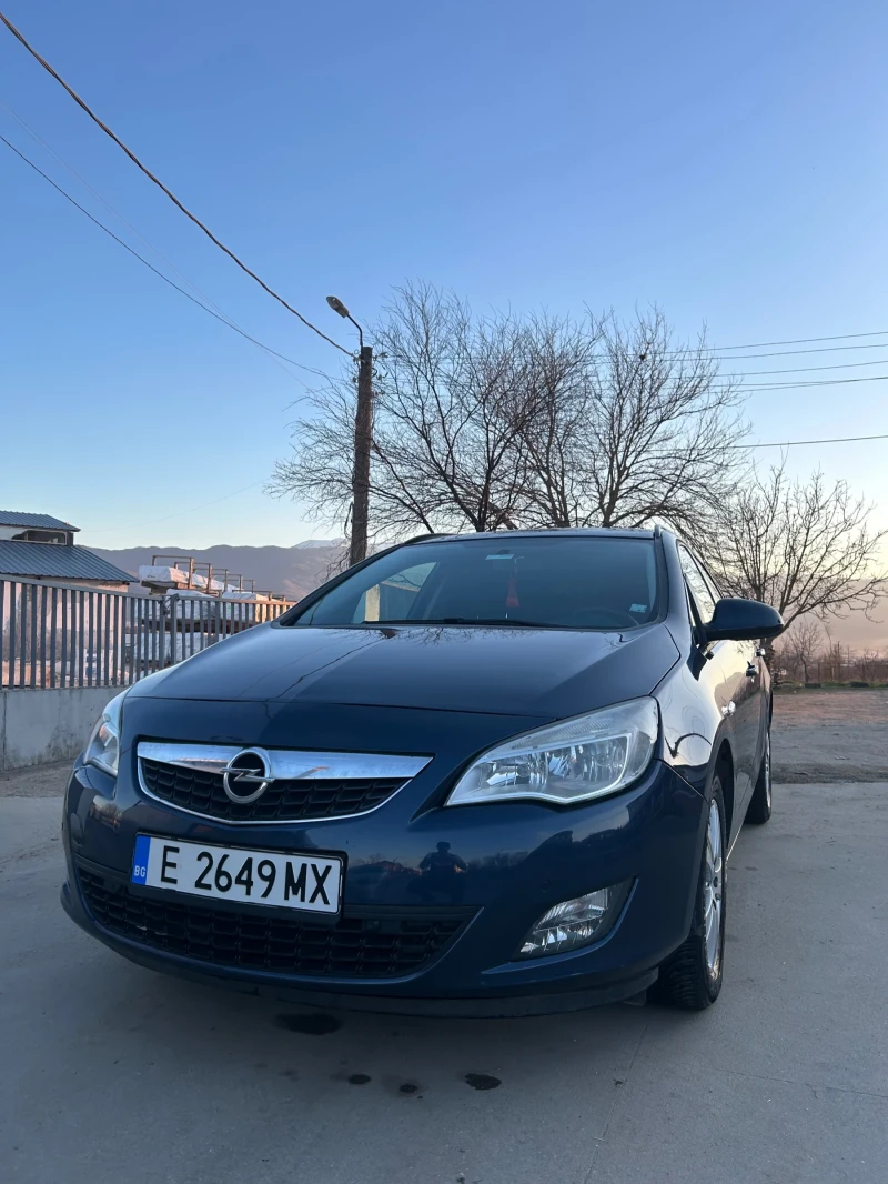 Opel Astra, снимка 1 - Автомобили и джипове - 49417488