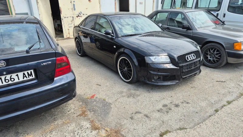 Audi A4 2.5тди 180кс quattro