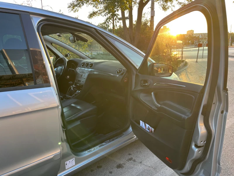 Ford S-Max 2.5T, снимка 12 - Автомобили и джипове - 51479817