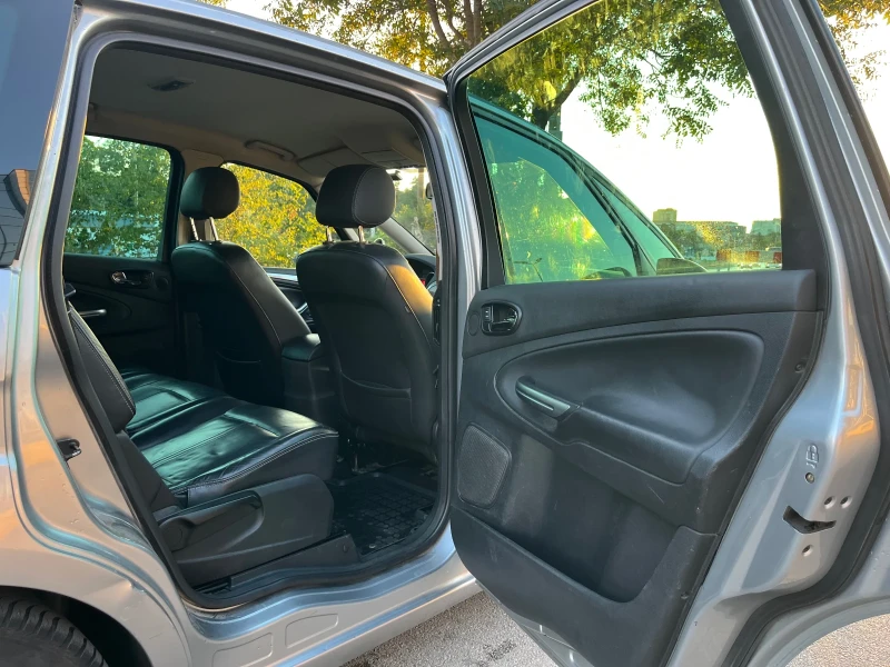 Ford S-Max 2.5T, снимка 15 - Автомобили и джипове - 51479817