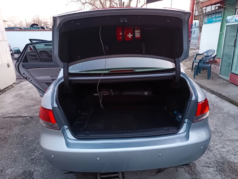 Hyundai Grandeur, снимка 2 - Автомобили и джипове - 52142011