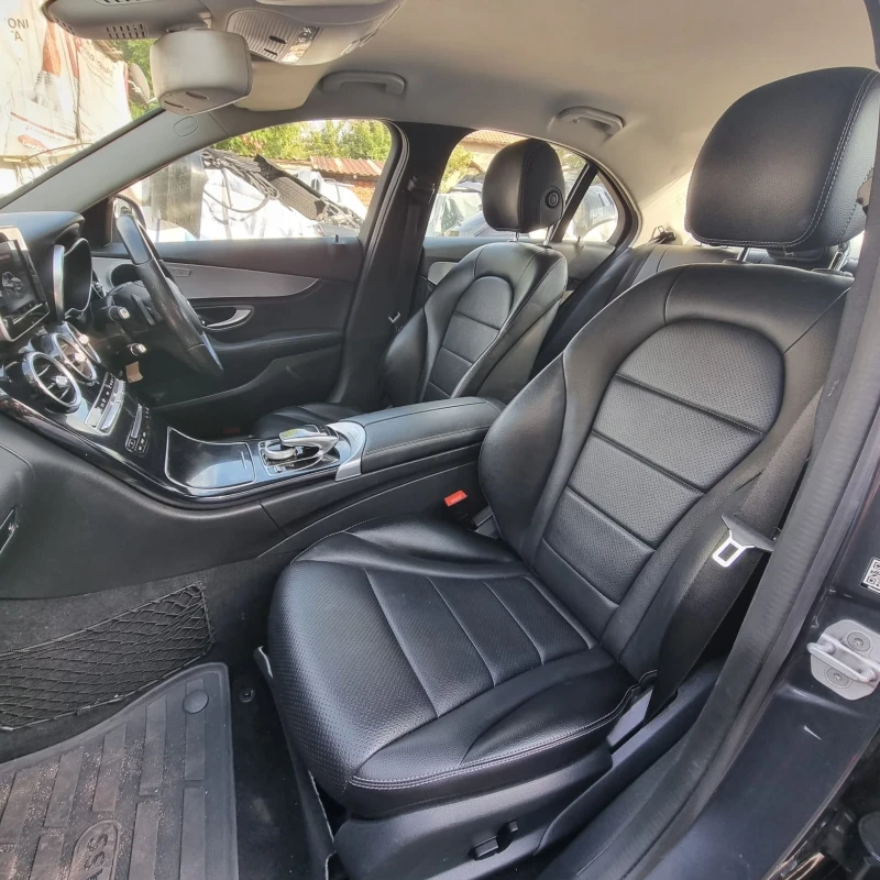 Mercedes-Benz C 300 Hybrid , снимка 11 - Автомобили и джипове - 51895919