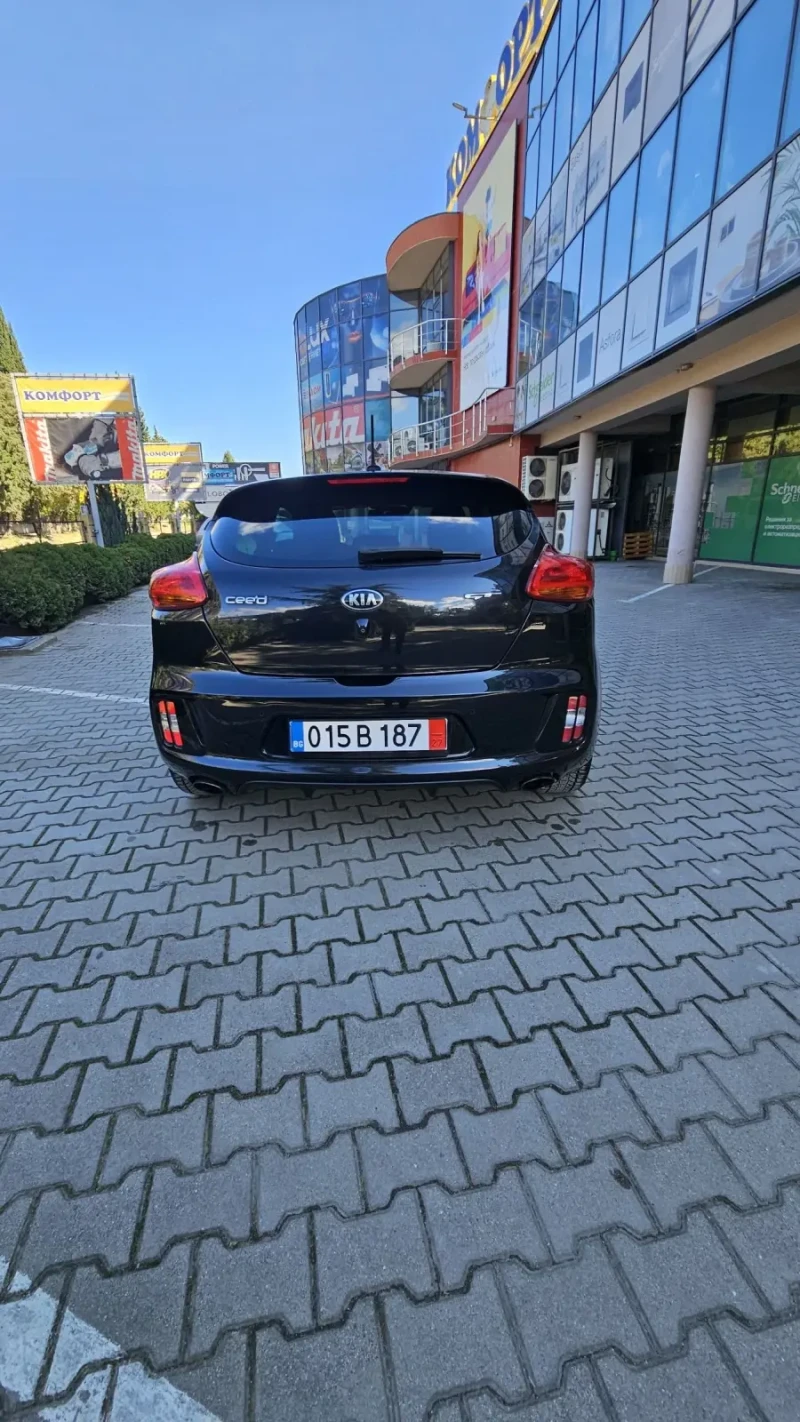Kia Ceed 1.6GT 204к.с, снимка 6 - Автомобили и джипове - 52105711
