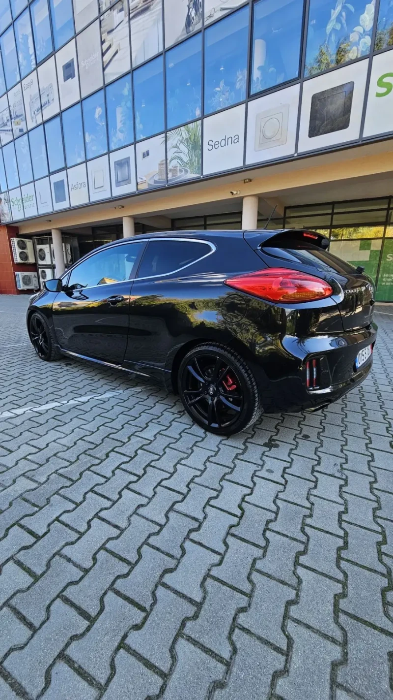 Kia Ceed 1.6GT 204к.с, снимка 5 - Автомобили и джипове - 52105711