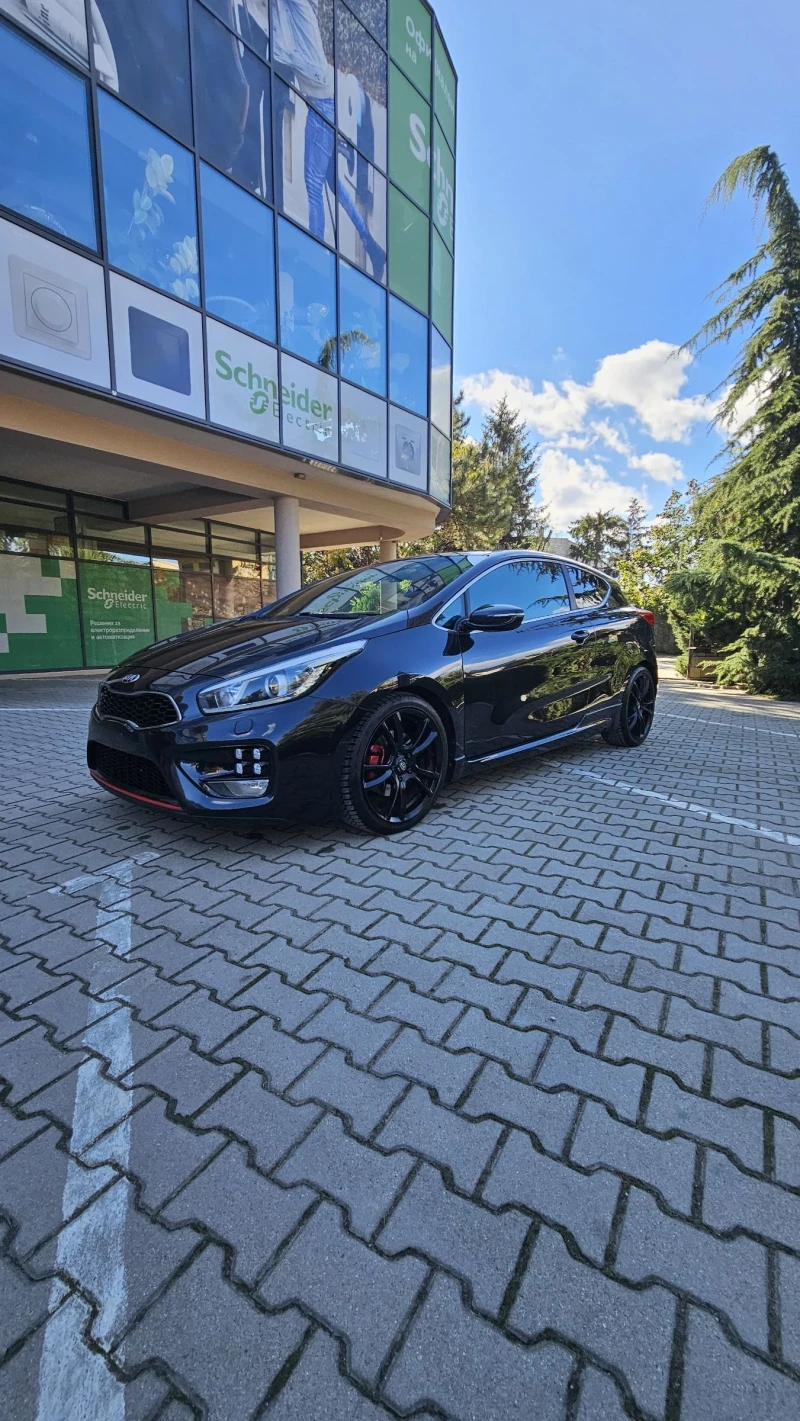 Kia Ceed 1.6GT 204к.с