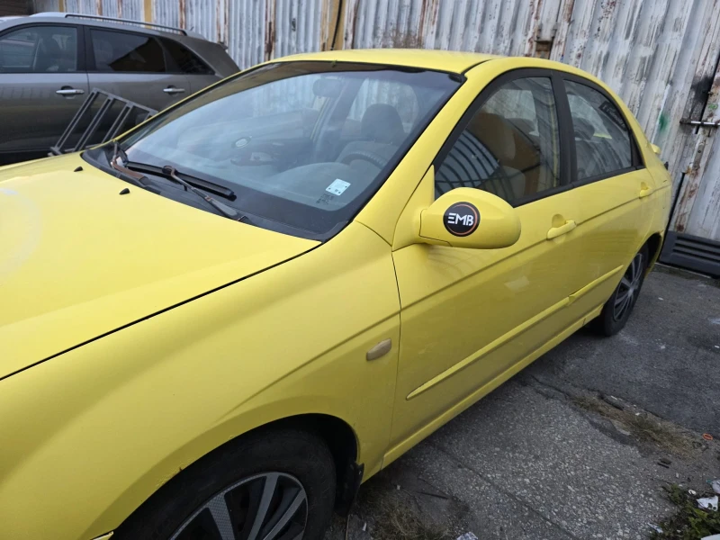 Kia Cerato, снимка 3 - Автомобили и джипове - 52360948