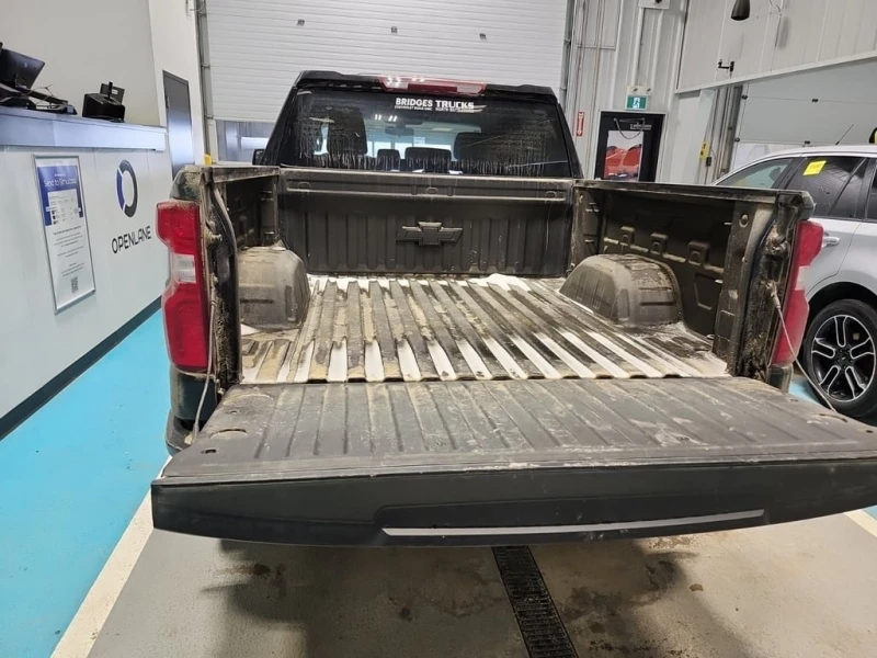 Chevrolet Silverado 2021 LT TRAIL BOSS CREW CAB SHORT BED , снимка 10 - Автомобили и джипове - 53372372