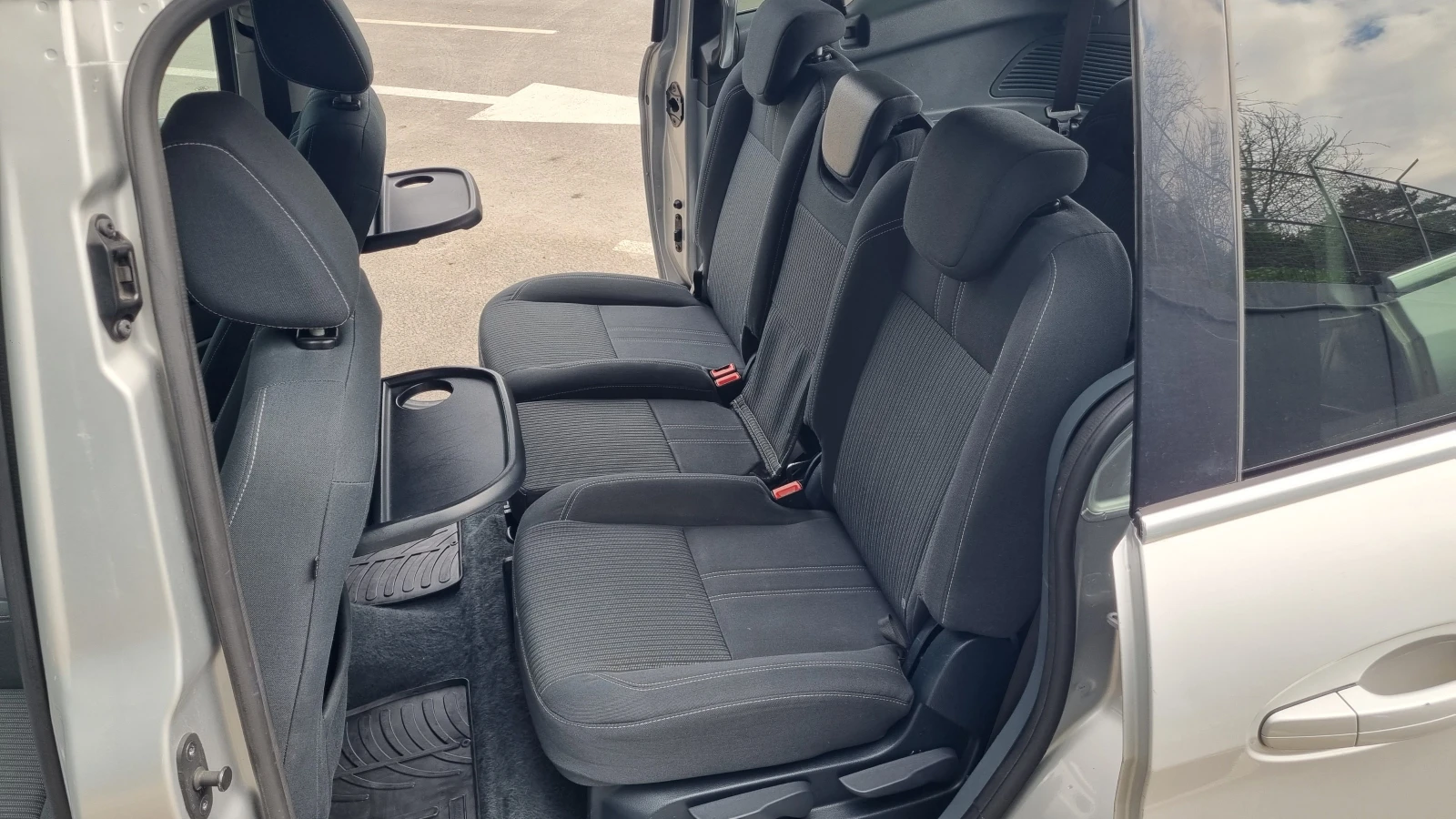 Ford Grand C-Max 1.6 EcoBoost 6+ 1 Xenon | Mobile.bg — изображение 13