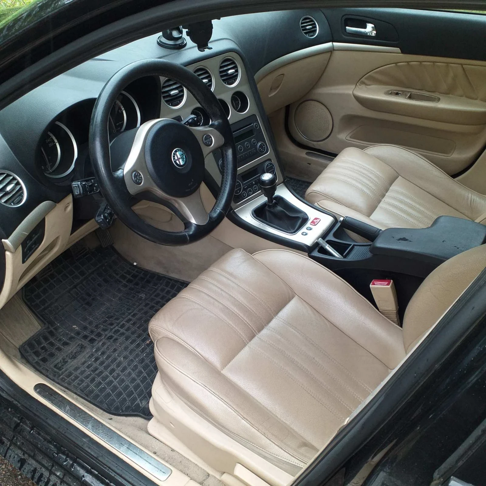Alfa Romeo 159  - изображение 5