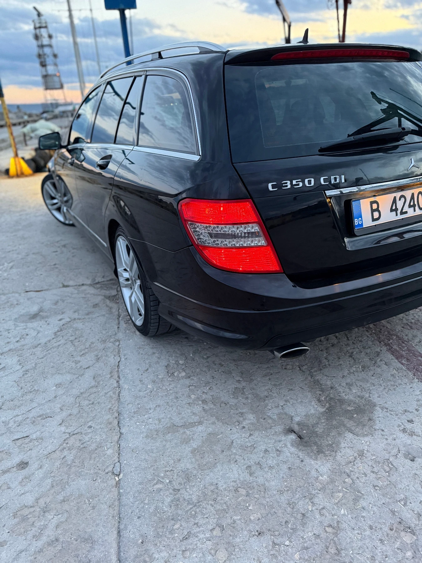 Mercedes-Benz C 350  - изображение 3