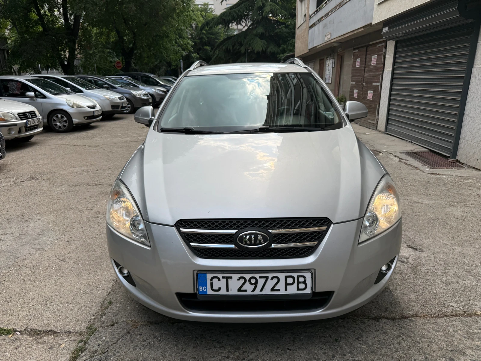 Kia Ceed SW 1.6 - изображение 4