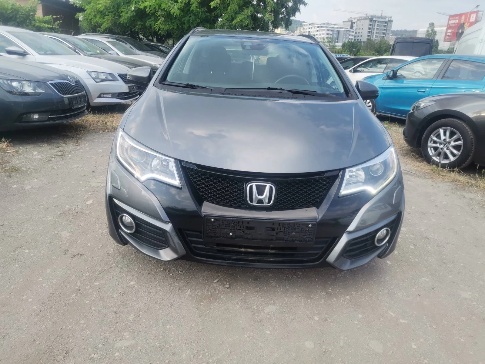 Honda Civic 1.6/ КАТО НОВ/NAVI - изображение 3