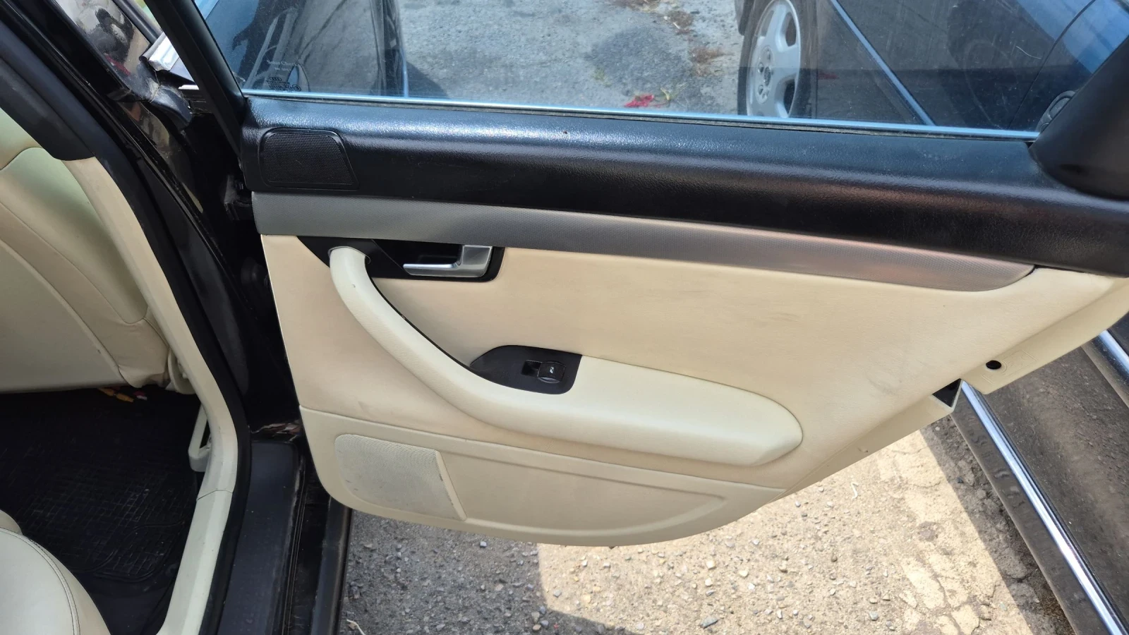 Audi A4 2.5тди 180кс quattro, снимка 12 - Автомобили и джипове - 53754073