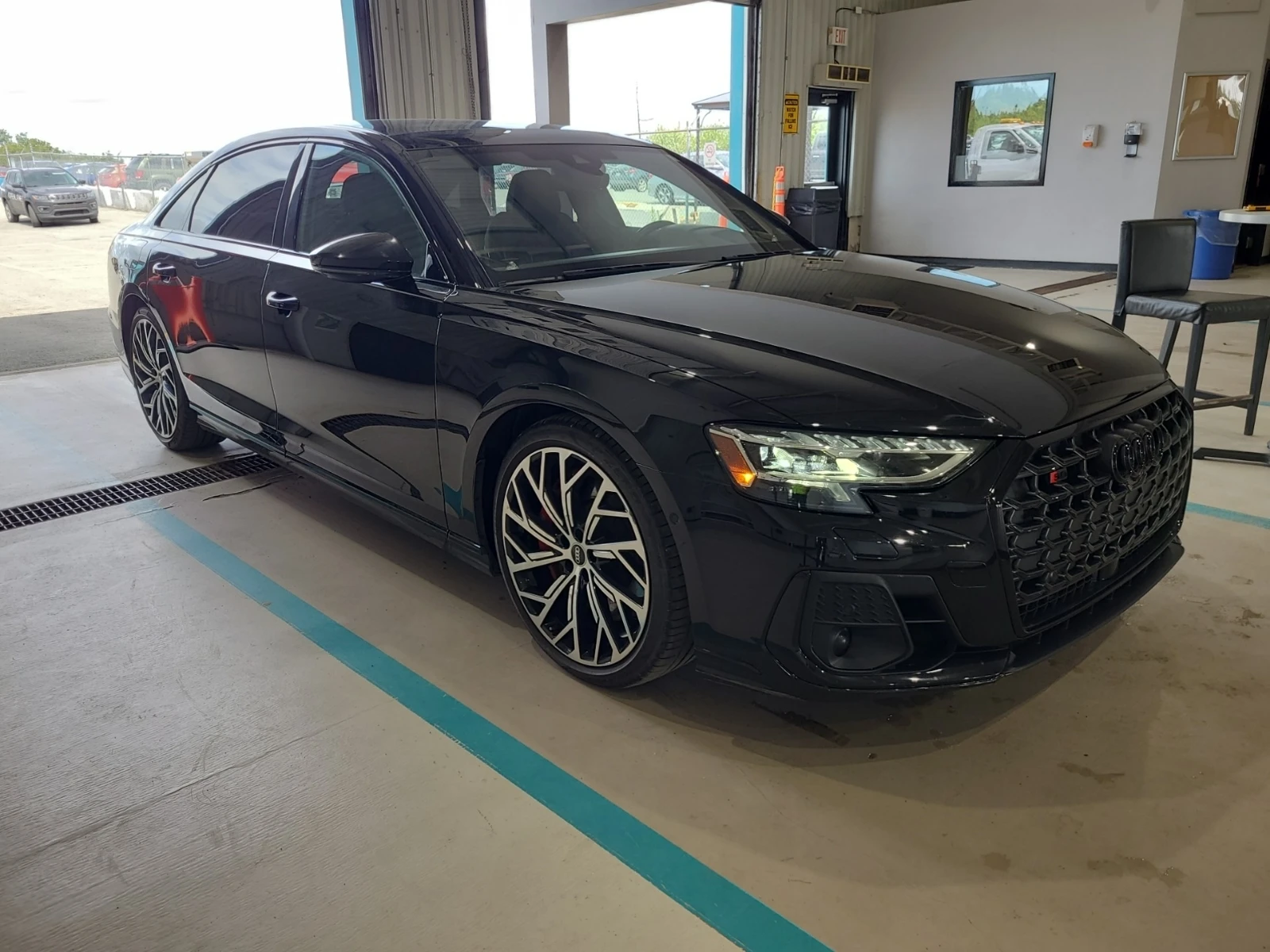 Audi S8 L* CARFAX* ОПЦИЯ ЗА ФИНАНСИРАНЕ*  - изображение 3