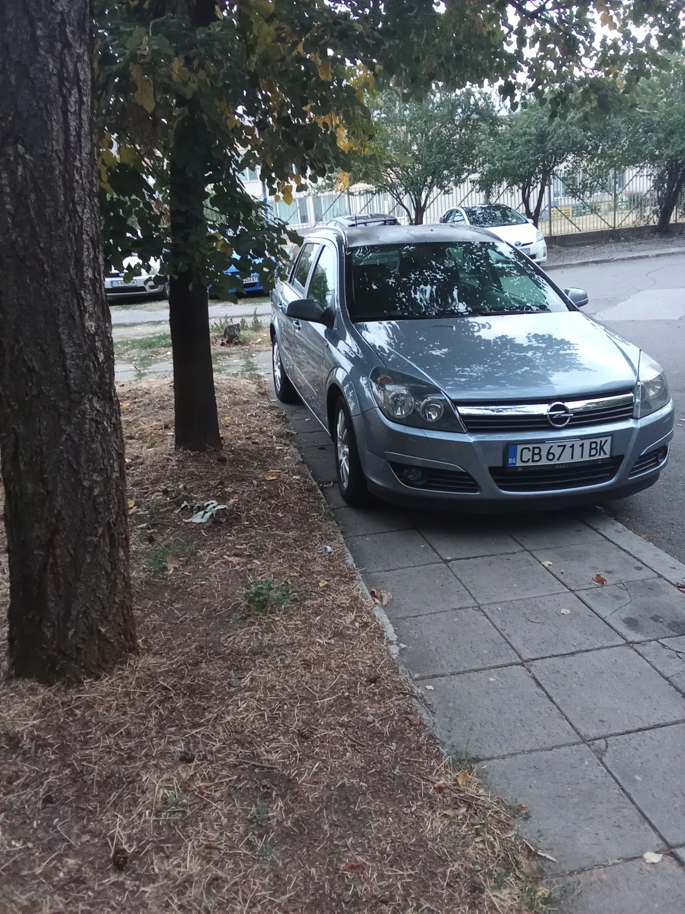 Opel Astra 1.7 - изображение 8