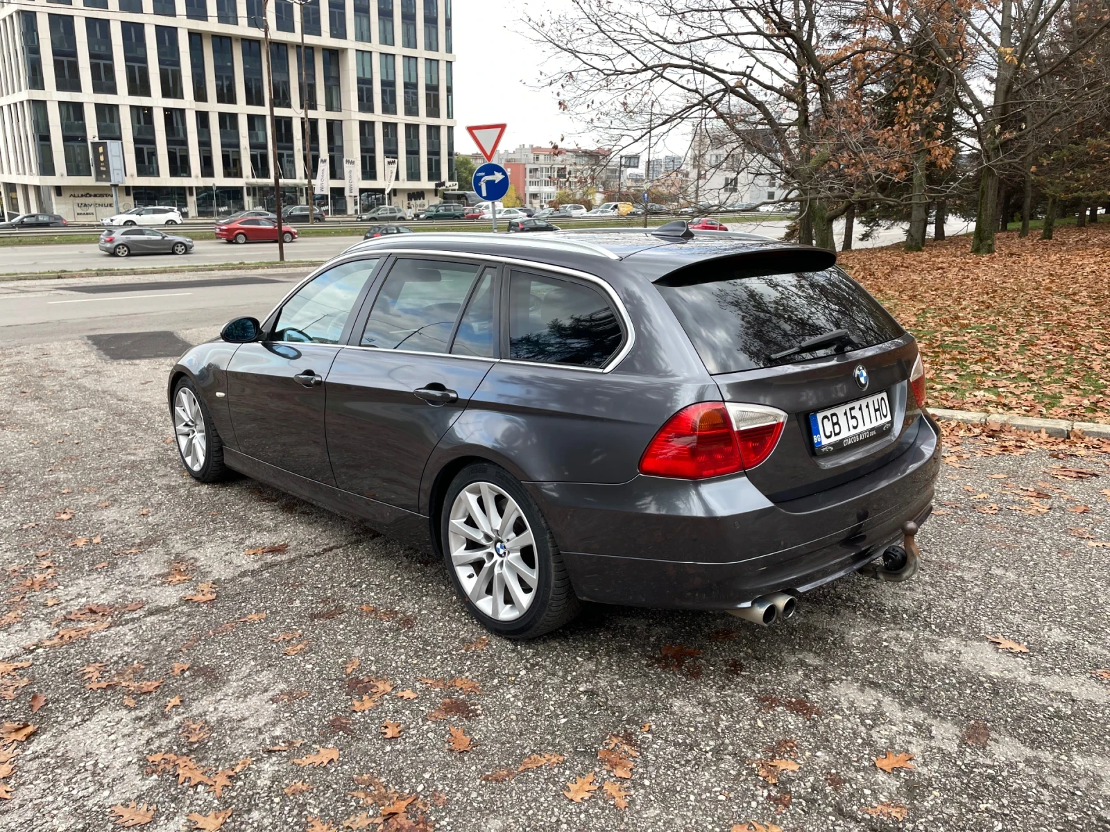 BMW 330 330XD dynamic xenon keyless individual audio - изображение 6