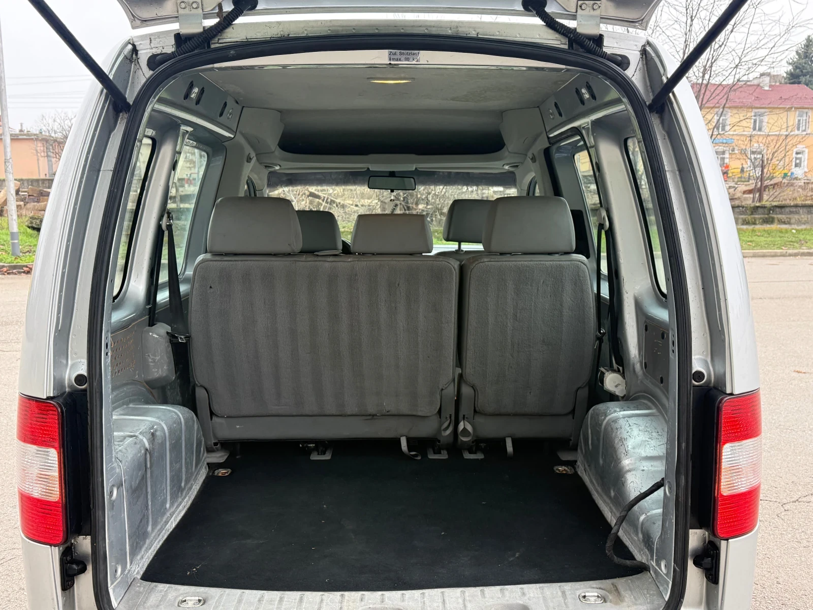 VW Caddy 1.9TDI - изображение 8