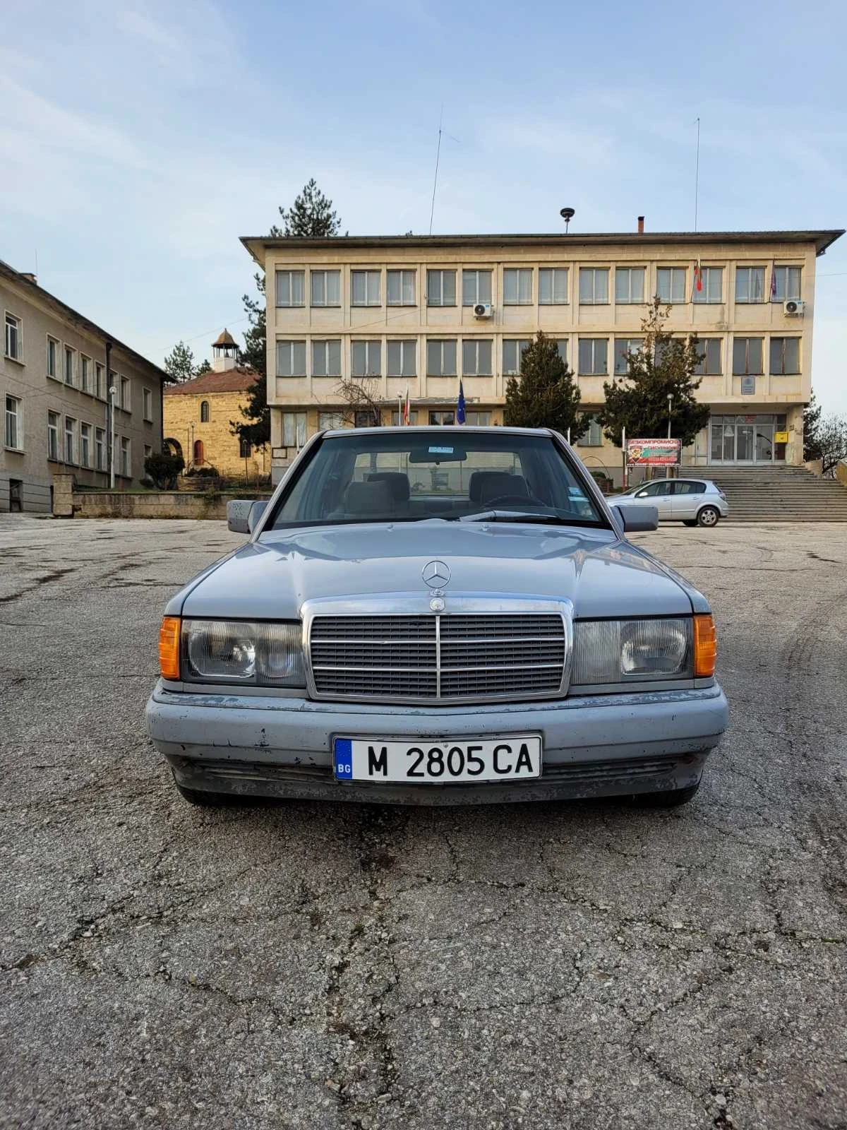 Mercedes-Benz 190 �� ����� 2.5 ����� | Mobile.bg � ����������� 13