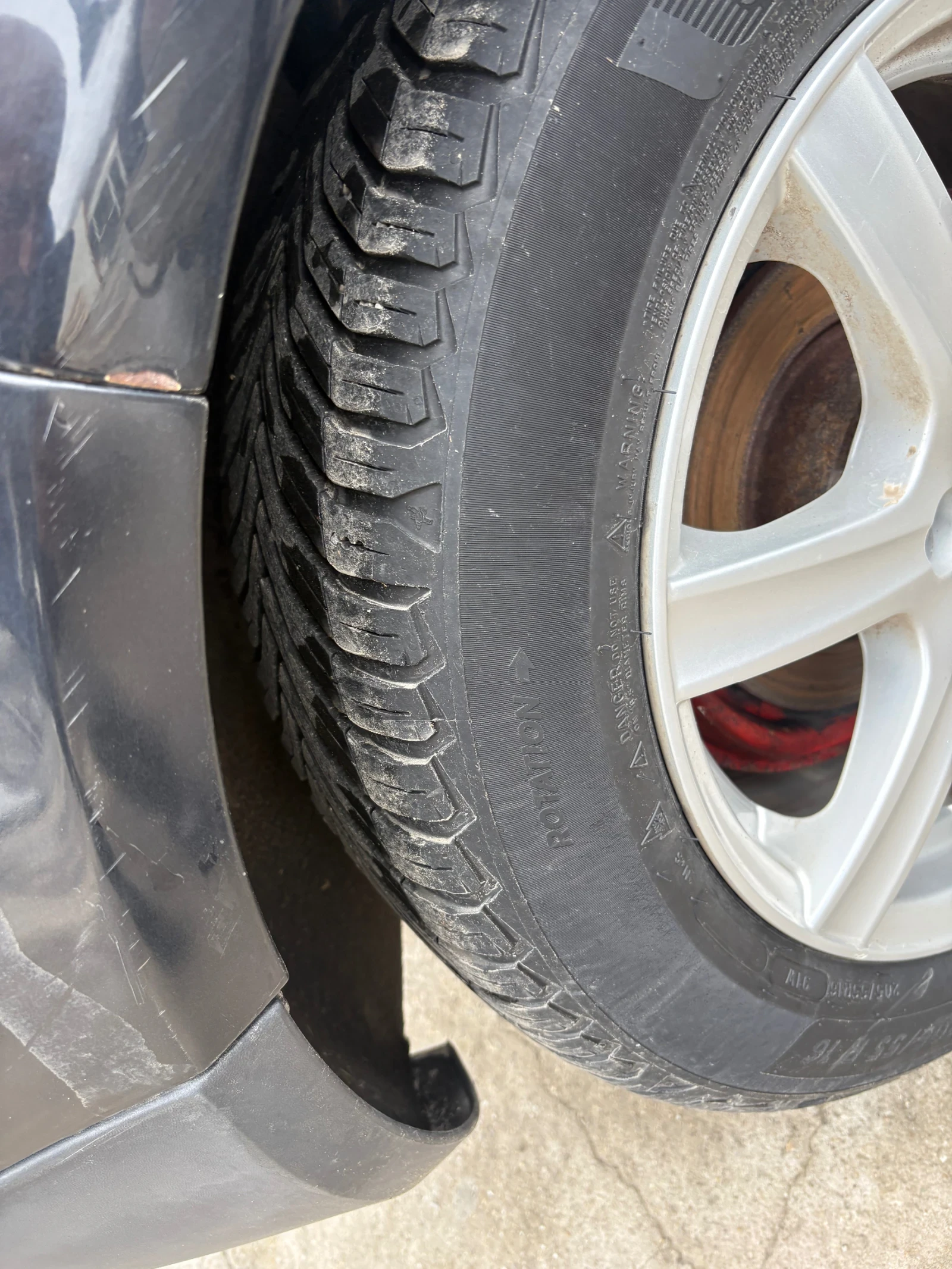 VW Golf 1.6fsi, снимка 11 - Автомобили и джипове - 53806951