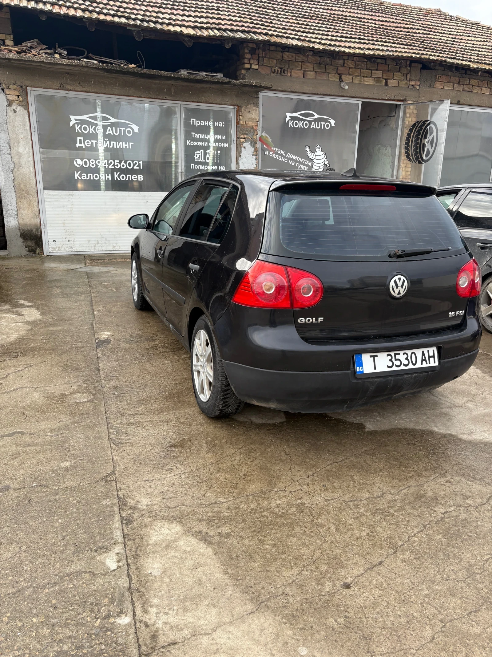 VW Golf 1.6fsi, снимка 5 - Автомобили и джипове - 53806951