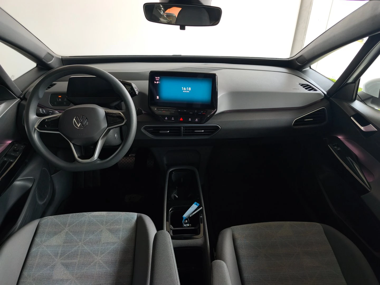 VW ID.3 Pro RWD 58 kWh, 107���/145�.�./1-�� | Mobile.bg � ����������� 4