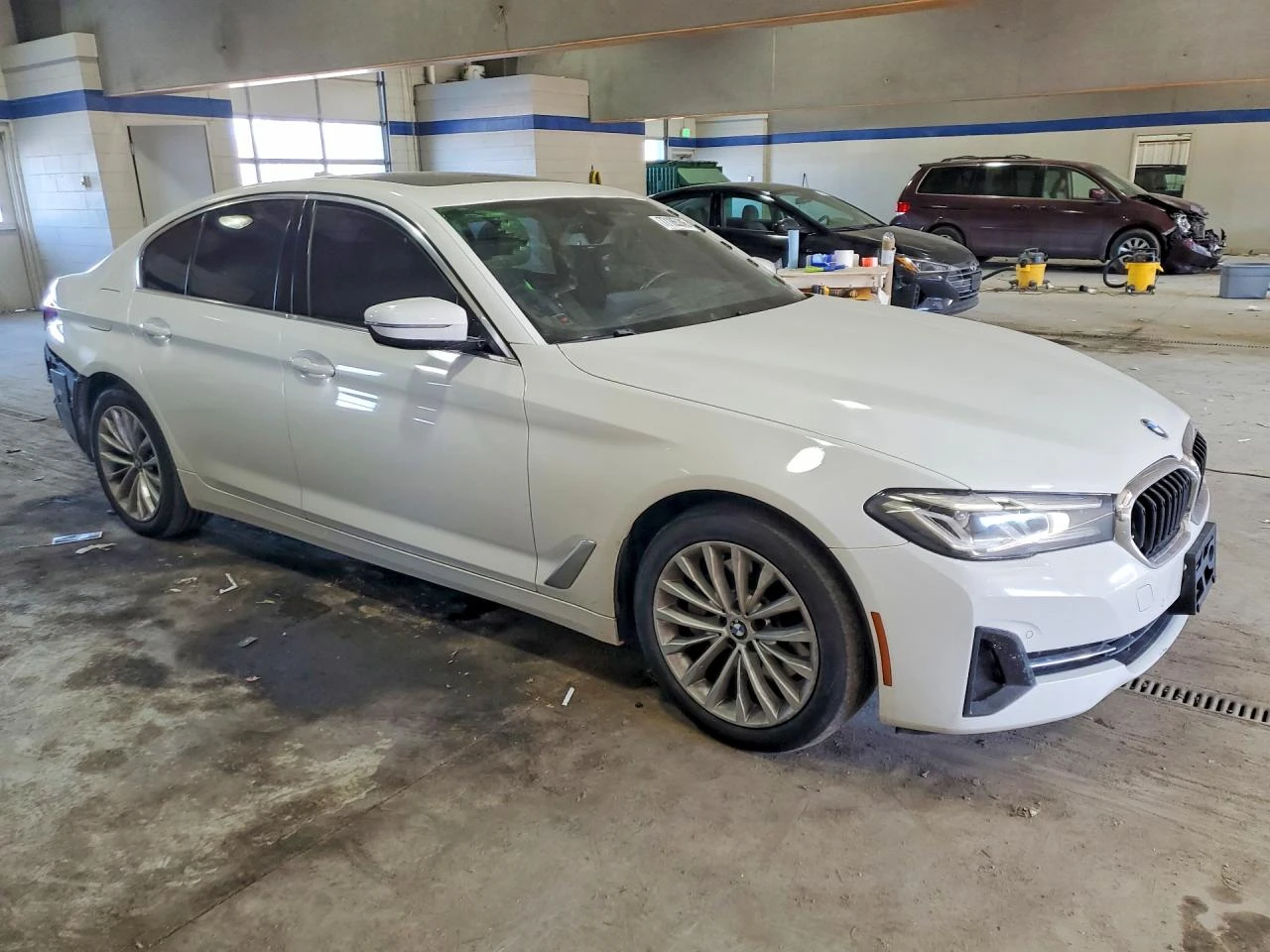 BMW 530 2.0l Xi, снимка 4 - Автомобили и джипове - 53986497