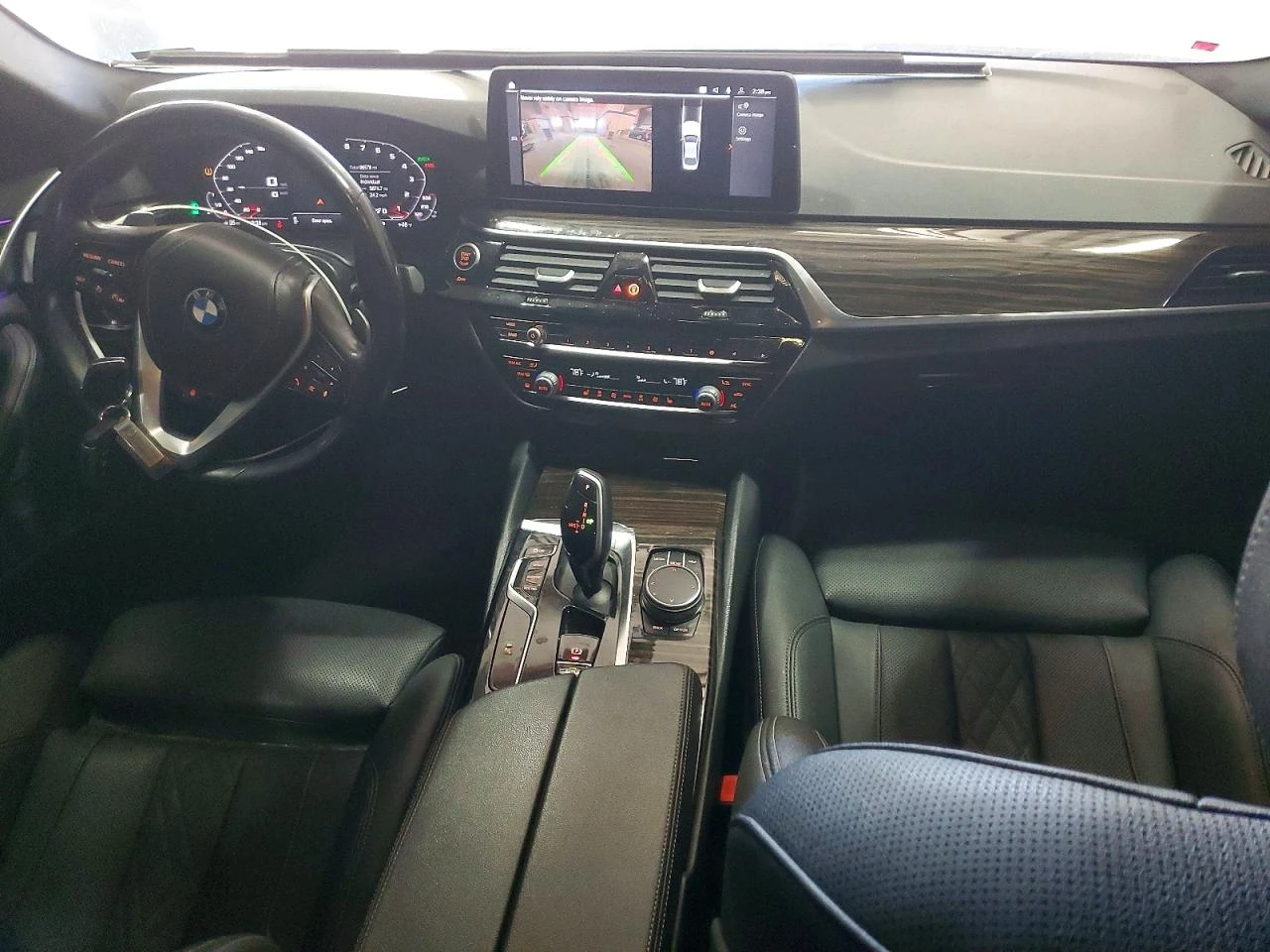 BMW 530 2.0l Xi, снимка 8 - Автомобили и джипове - 53986497