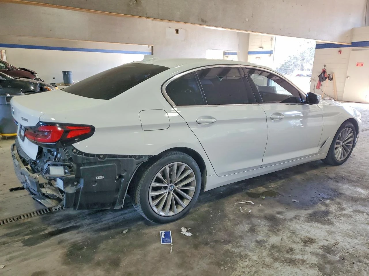 BMW 530 2.0l Xi, снимка 3 - Автомобили и джипове - 53986497