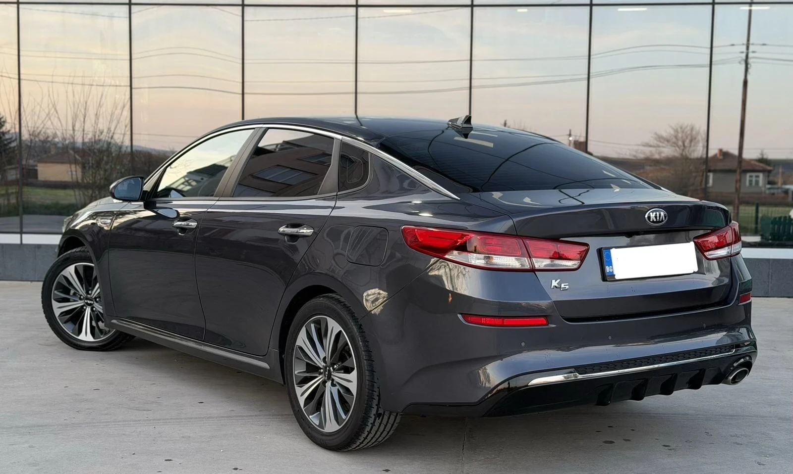 Kia K5 FACELIFT * LPI* PRESTIGE, снимка 4 - Автомобили и джипове - 54487430