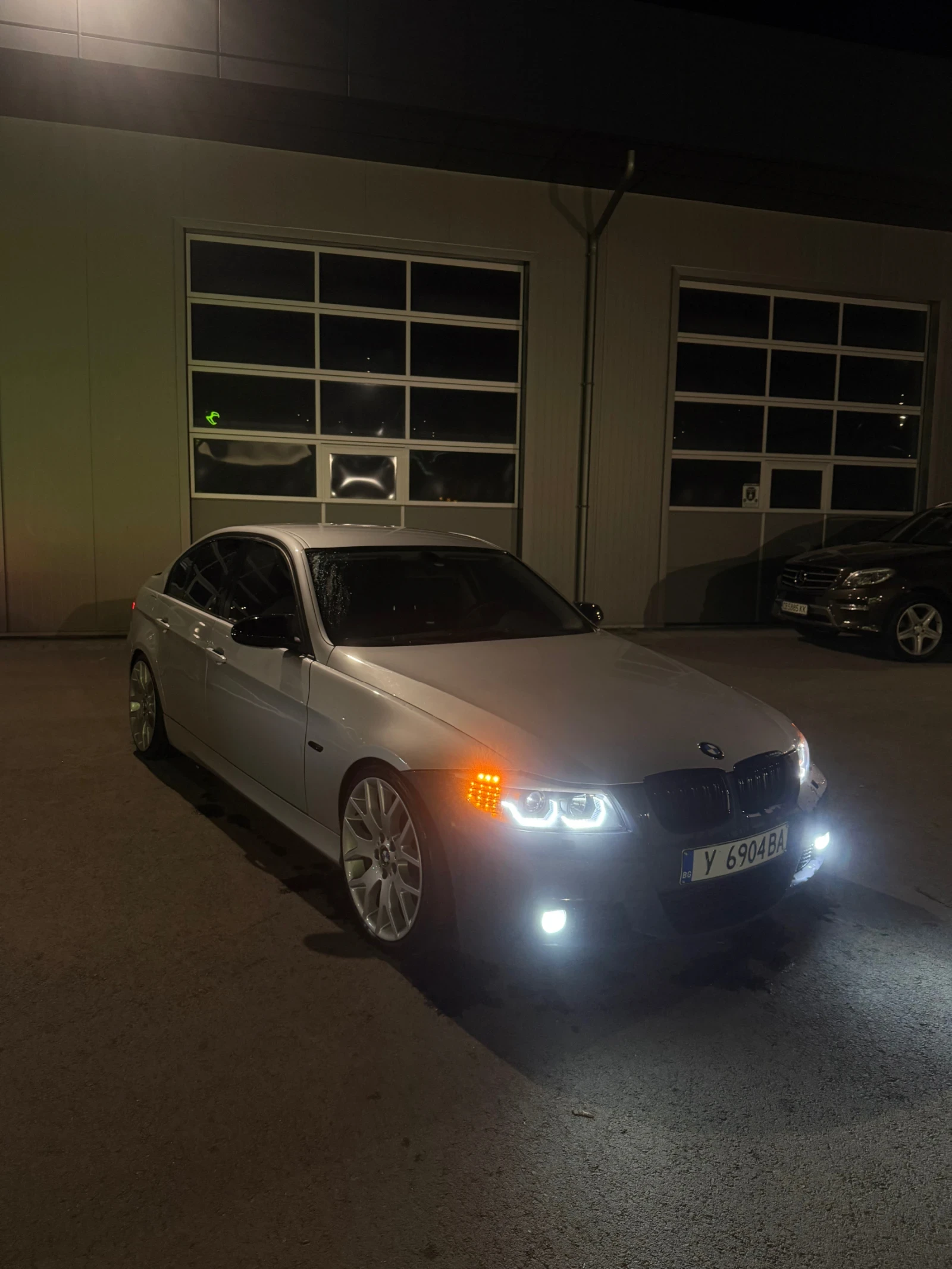BMW 318, снимка 4 - Автомобили и джипове - 54497052
