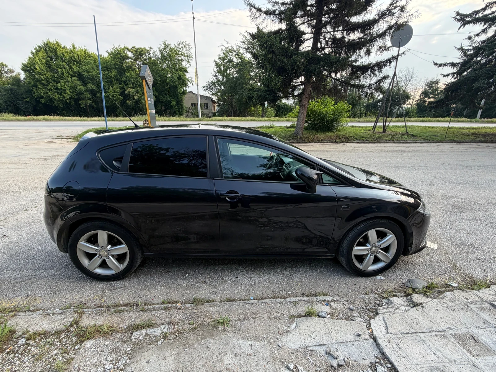 Seat Leon 1P, снимка 3 - Автомобили и джипове - 54797160