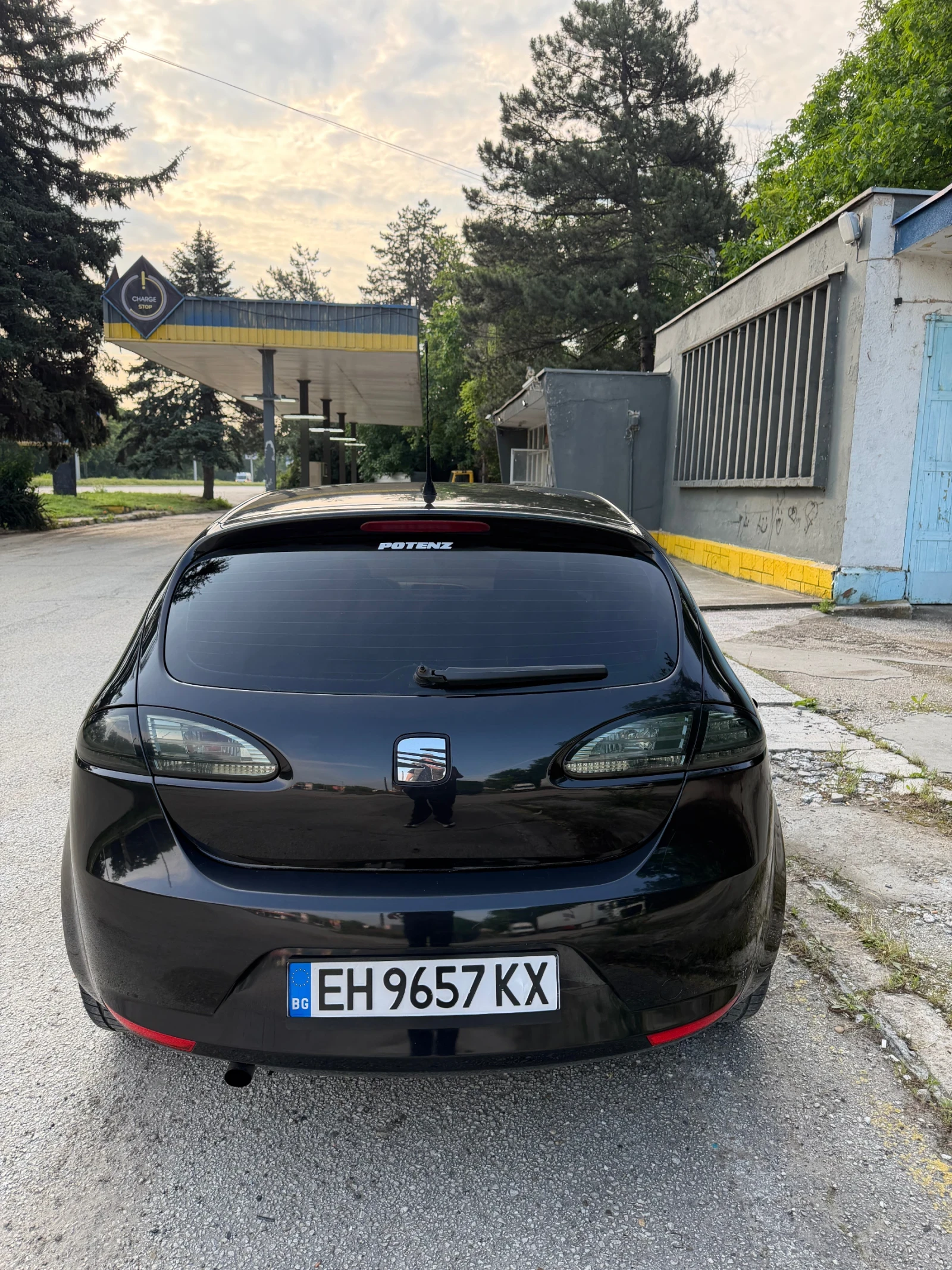 Seat Leon 1P, снимка 2 - Автомобили и джипове - 54797160