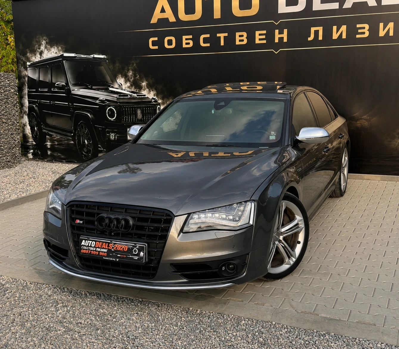 Audi S8 520HP| QUATTRO| DISTRONIC| CARBON| BOSE| ЛИЗИНГ, снимка 2 - Автомобили и джипове - 55792862