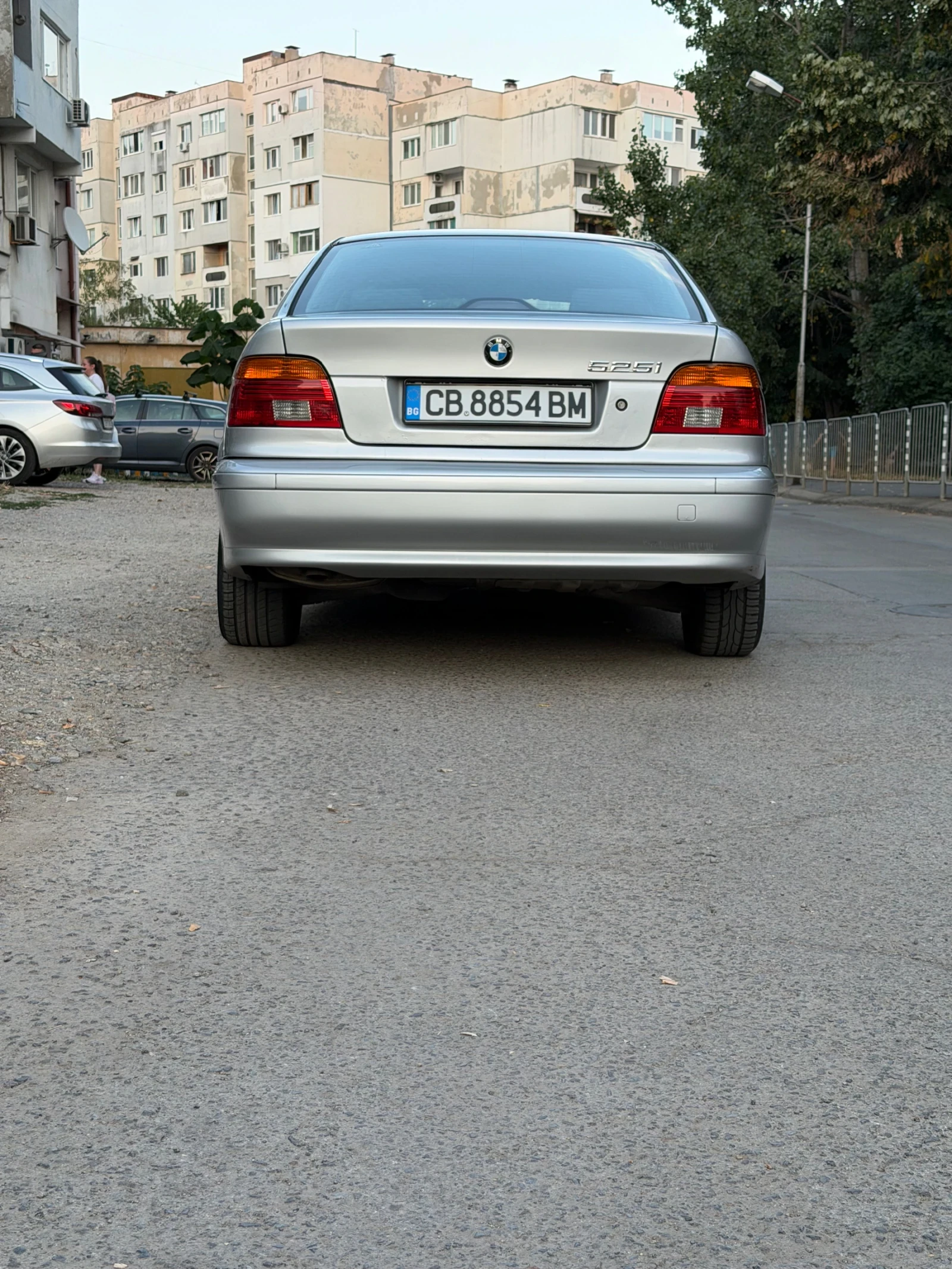 BMW 525, снимка 3 - Автомобили и джипове - 55941771