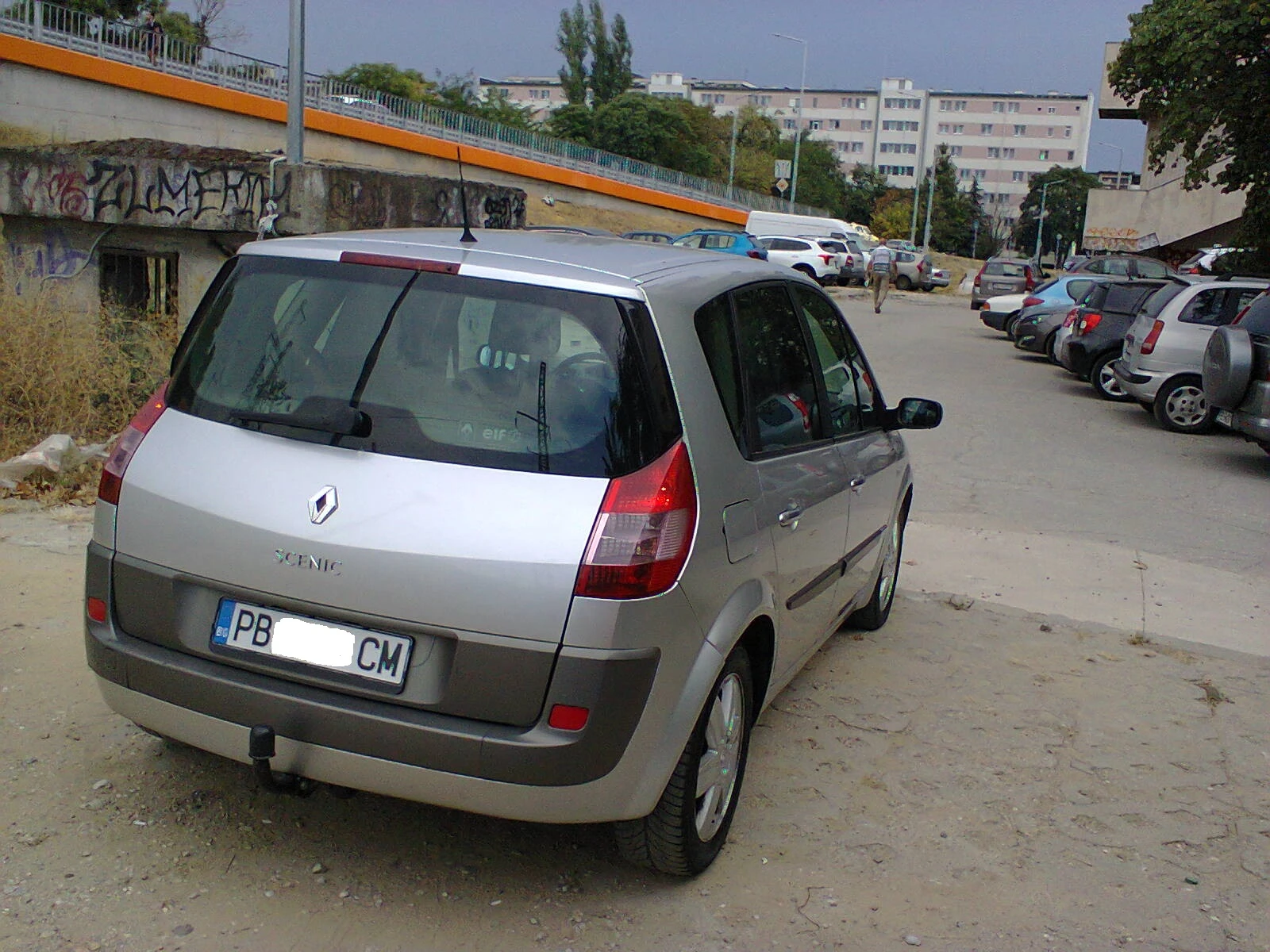 Renault Scenic 1.5 Тdci-86 коня* КЛИМА* , снимка 9 - Автомобили и джипове - 56228668
