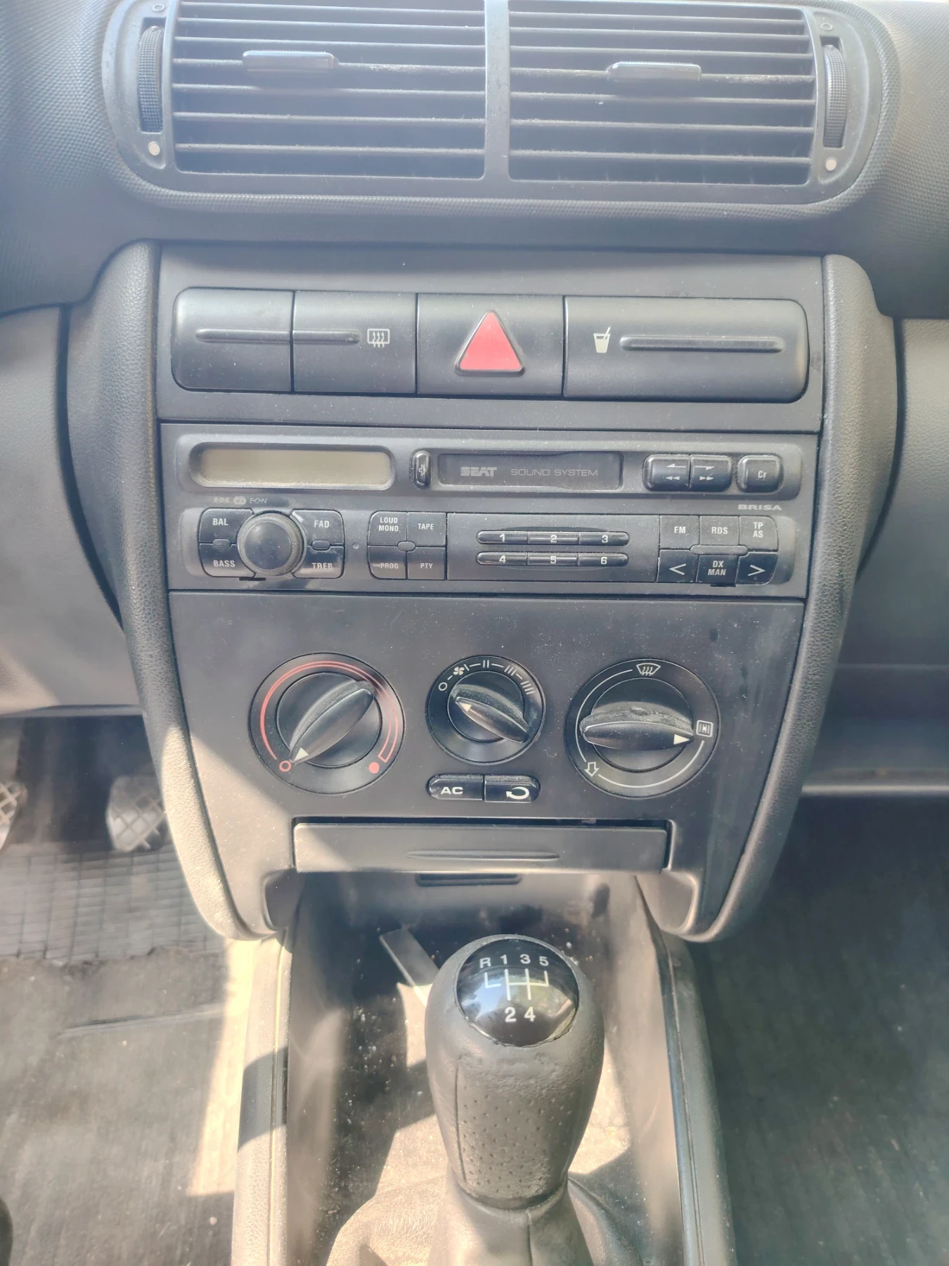 Seat Toledo 1.9tdi 110к.с., снимка 7 - Автомобили и джипове - 56330717