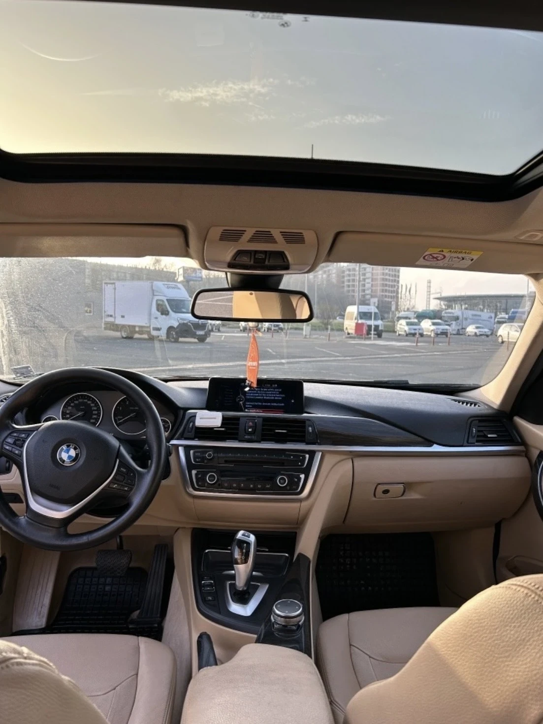 BMW 330, снимка 6 - Автомобили и джипове - 56488152