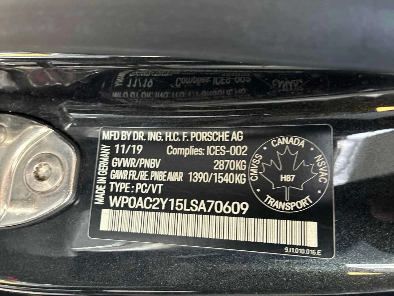 Porsche Taycan Turbo  CARFAX | Mobile.bg � ����������� 10