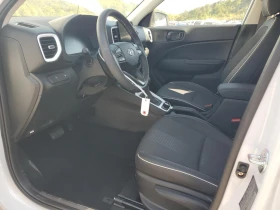 Hyundai Venue LIMITED - 29000 лв. / 14827.46 € - 66038013 7