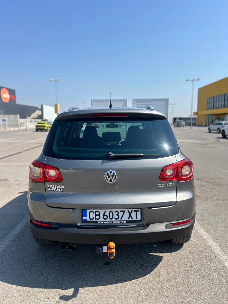 VW Tiguan, снимка 2 - Автомобили и джипове - 47006348