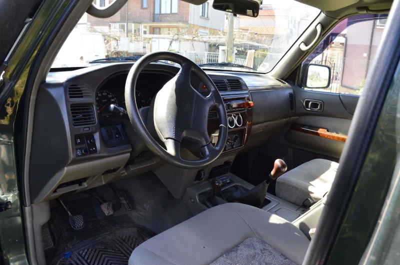 Nissan Patrol 2.8+ + , снимка 3 - Автомобили и джипове - 47880004