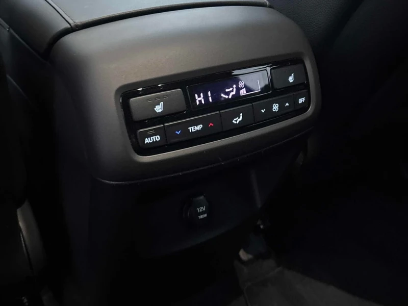 Hyundai Palisade * Luxury * CARFAX * ЦЕНА ДО БГ, снимка 12 - Автомобили и джипове - 52869655