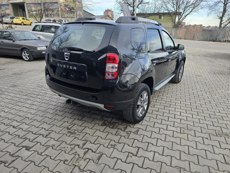 Dacia Duster 1.6бензин 115кс навигация , снимка 6 - Автомобили и джипове - 53278713