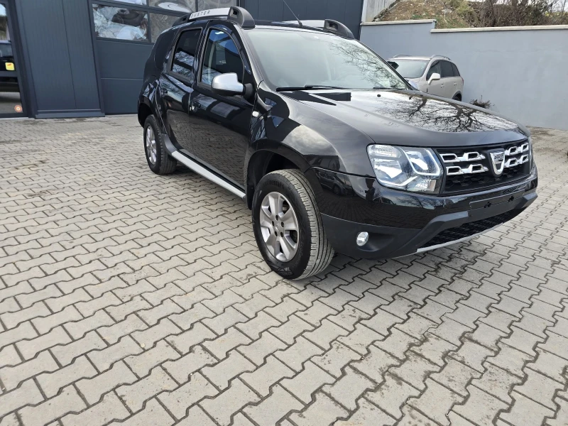 Dacia Duster 1.6бензин 115кс навигация , снимка 2 - Автомобили и джипове - 53278713