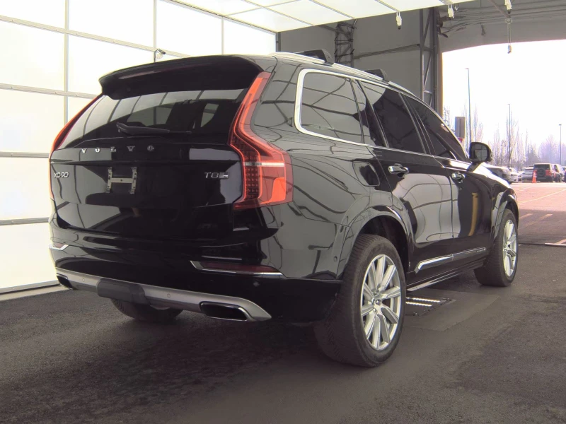 Volvo Xc90 T8* INSCRIPTION* HYBRID* BANG* OLUFSEN* ДИСТРОНИК*, снимка 2 - Автомобили и джипове - 53462815