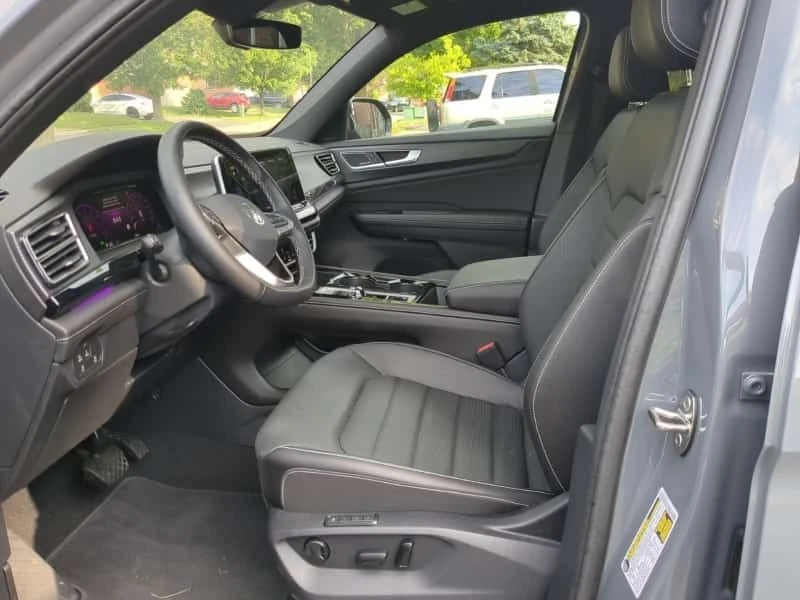 VW Atlas  HIGHLINE / ОБДУХВАНЕ / 360 / 2 КЛЮЧА , снимка 3 - Автомобили и джипове - 55463591