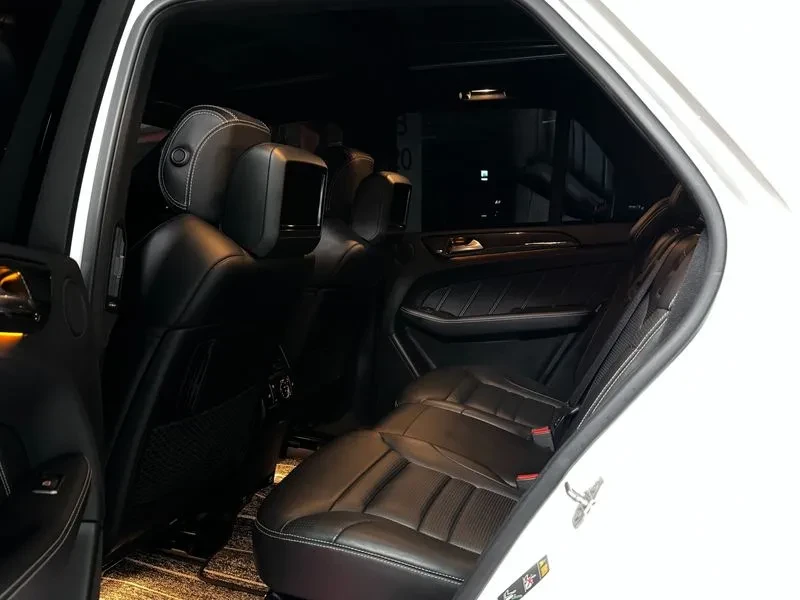 Mercedes-Benz GLE 63 AMG W166 Amg 4Matic, снимка 12 - Автомобили и джипове - 56001157