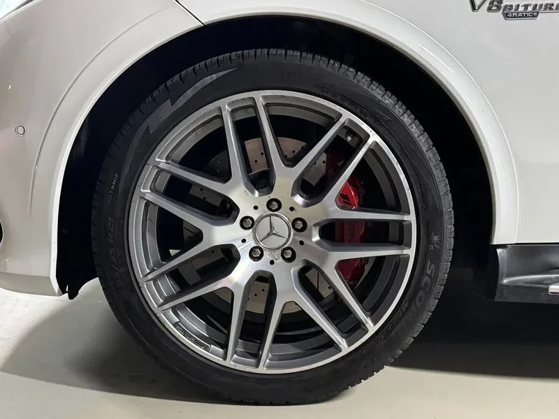 Mercedes-Benz GLE 63 AMG W166 Amg 4Matic, снимка 6 - Автомобили и джипове - 56001157