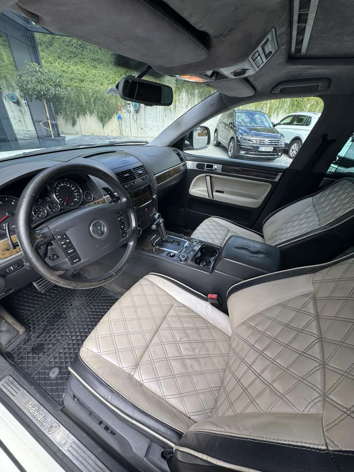 VW Touareg  - изображение 8